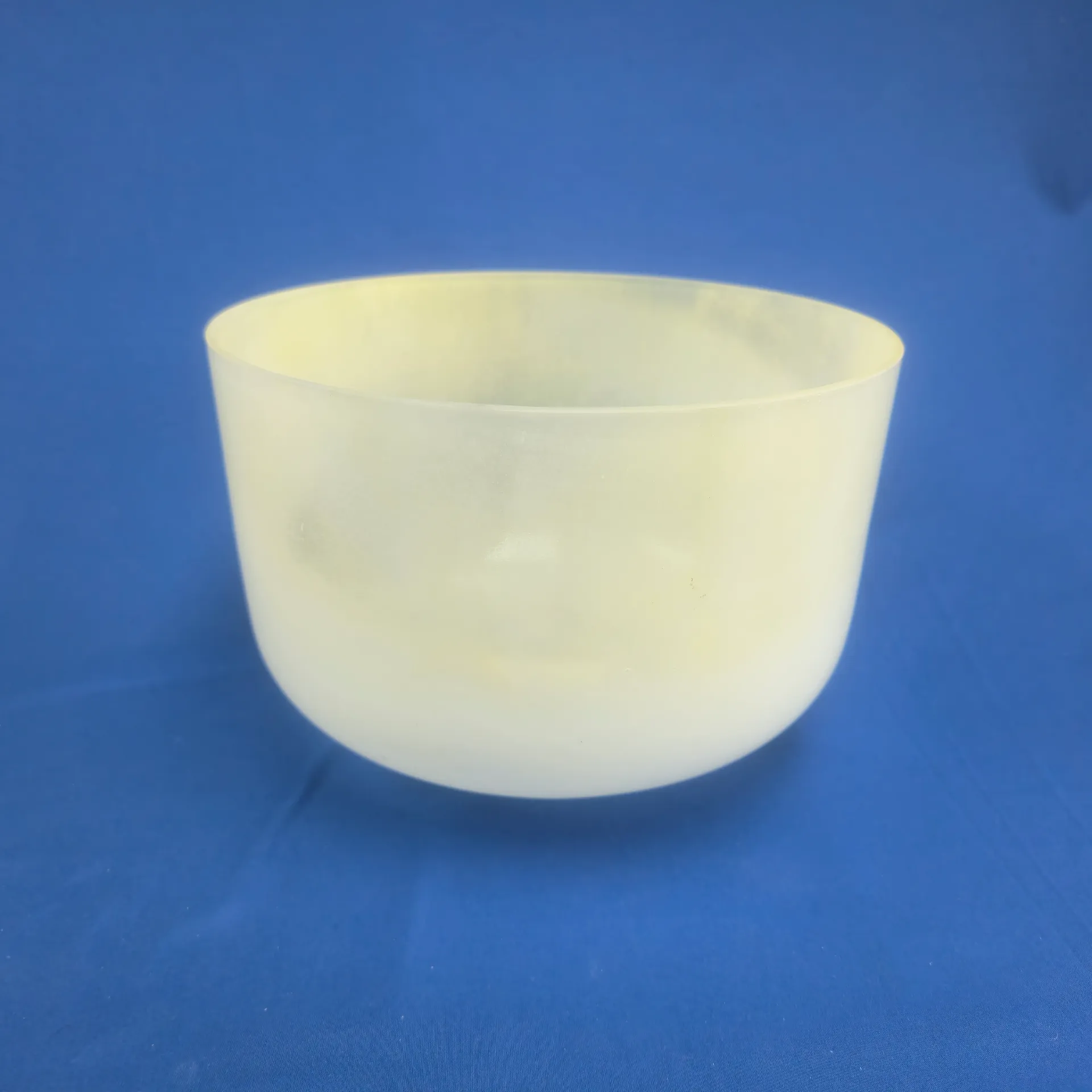 [#1423] 12" Scapolite Infused Quartz Crystal Singing Bowl | F-35