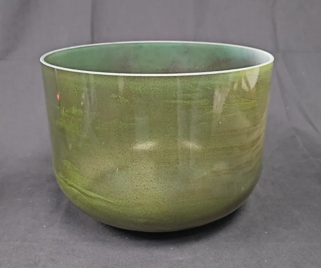 [1493] [#1493] 10" Moldavite Infused Quartz Crystal Singing Bowl | 3A-6 | 219 Hz