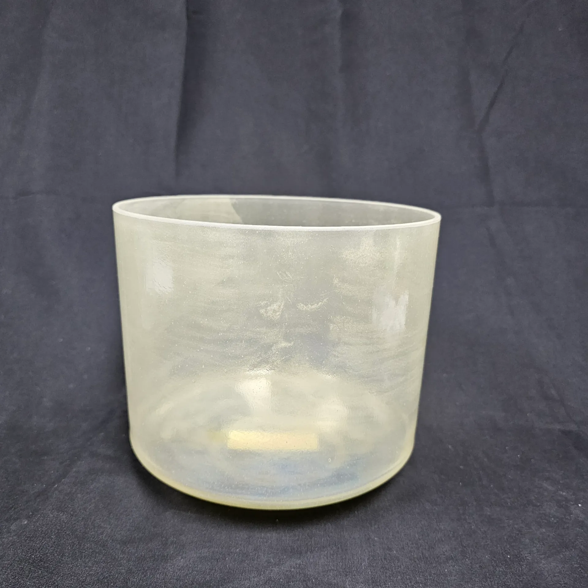 [#1614] 9" Apache Peridot Infused Quartz Crystal Singing Bowl | 4C#-34 | 272 Hz