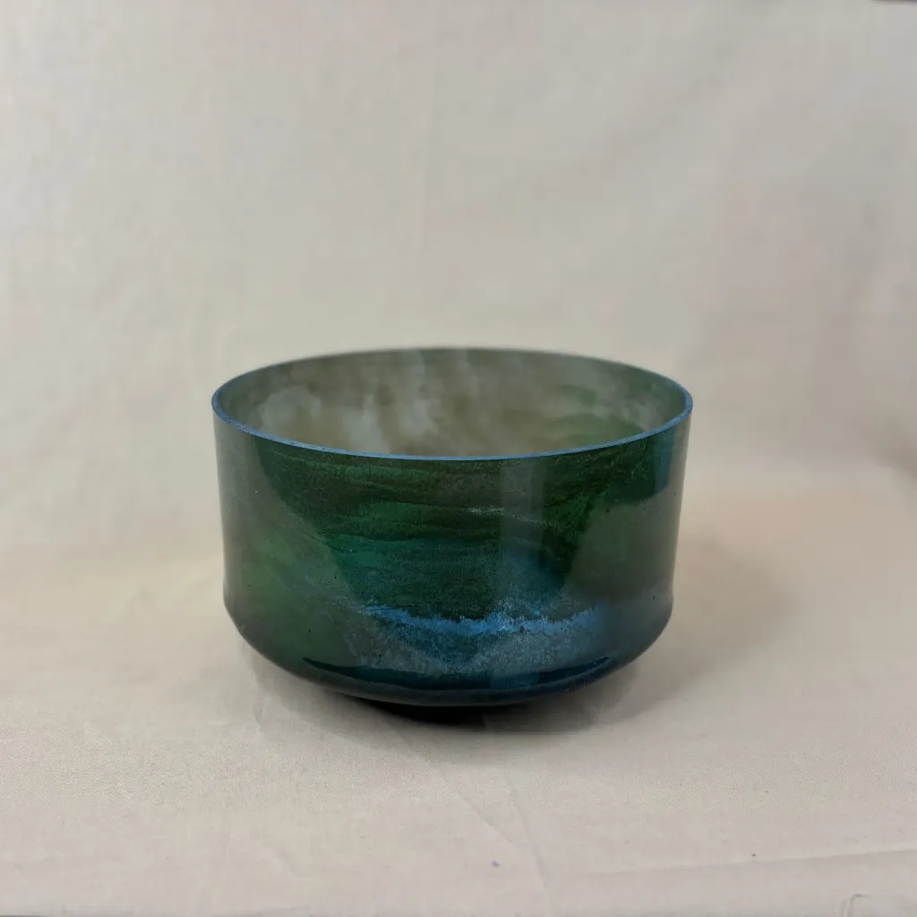 [#2359] 9" Moldavite Infused Quartz Crystal Singing Bowl | 4F-26 | 344 Hz
