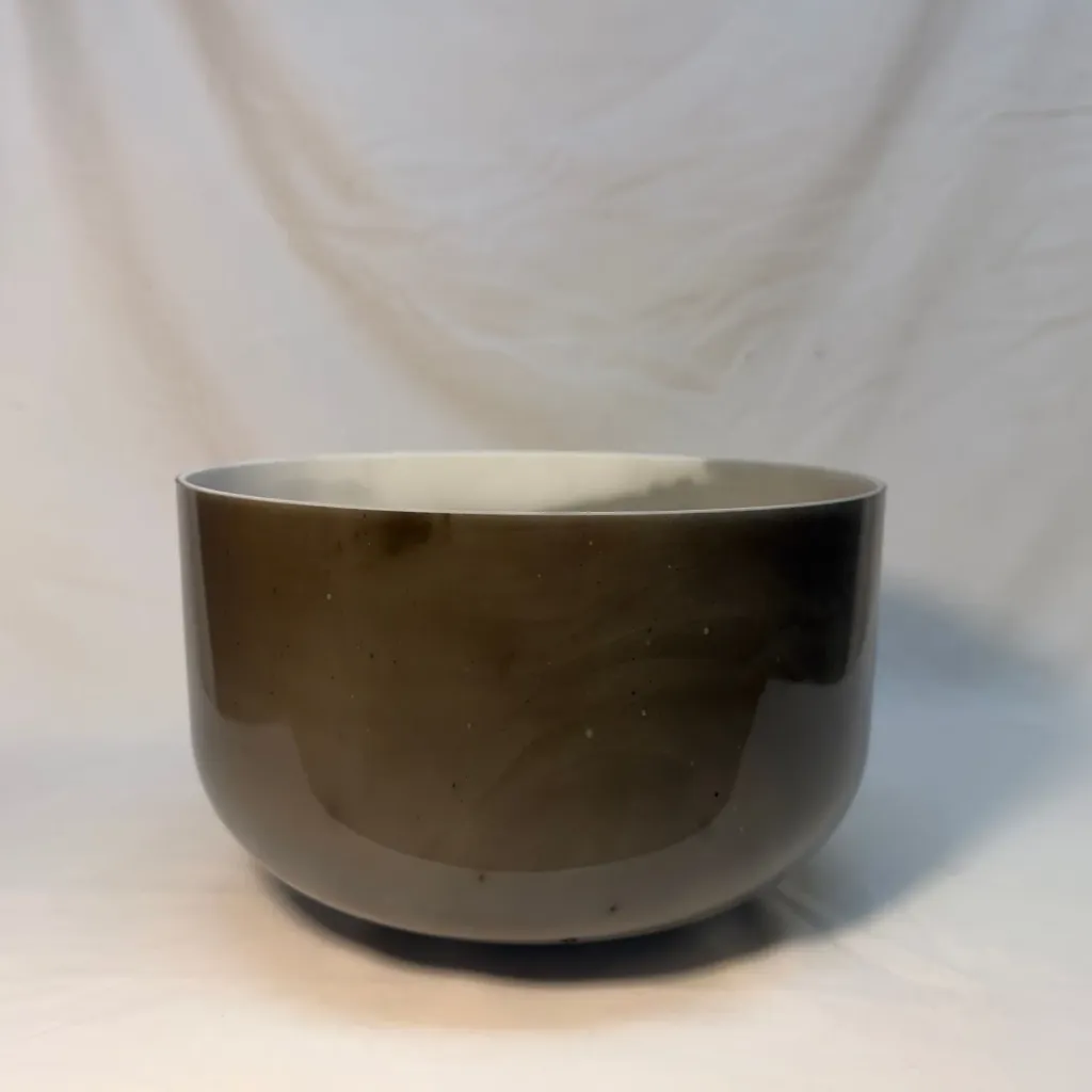 [#2557] 10" Trace Minerals Infused Quartz Crystal Singing Bowl | 3F#-30 | 181 Hz