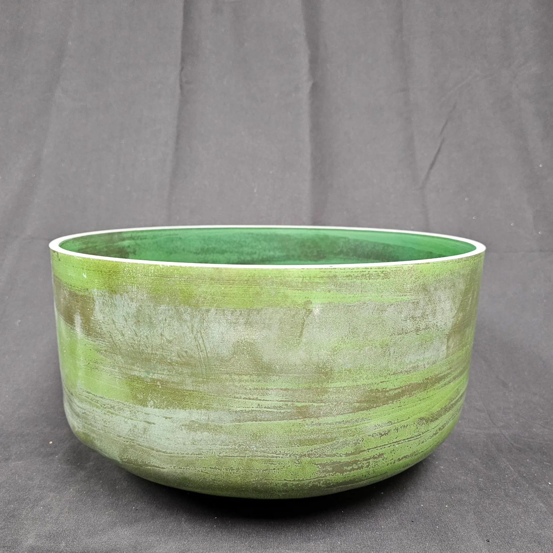 [#2878] 14" Moldavite Infused Quartz Crystal Singing Bowl | 3G#-21 | 205 Hz