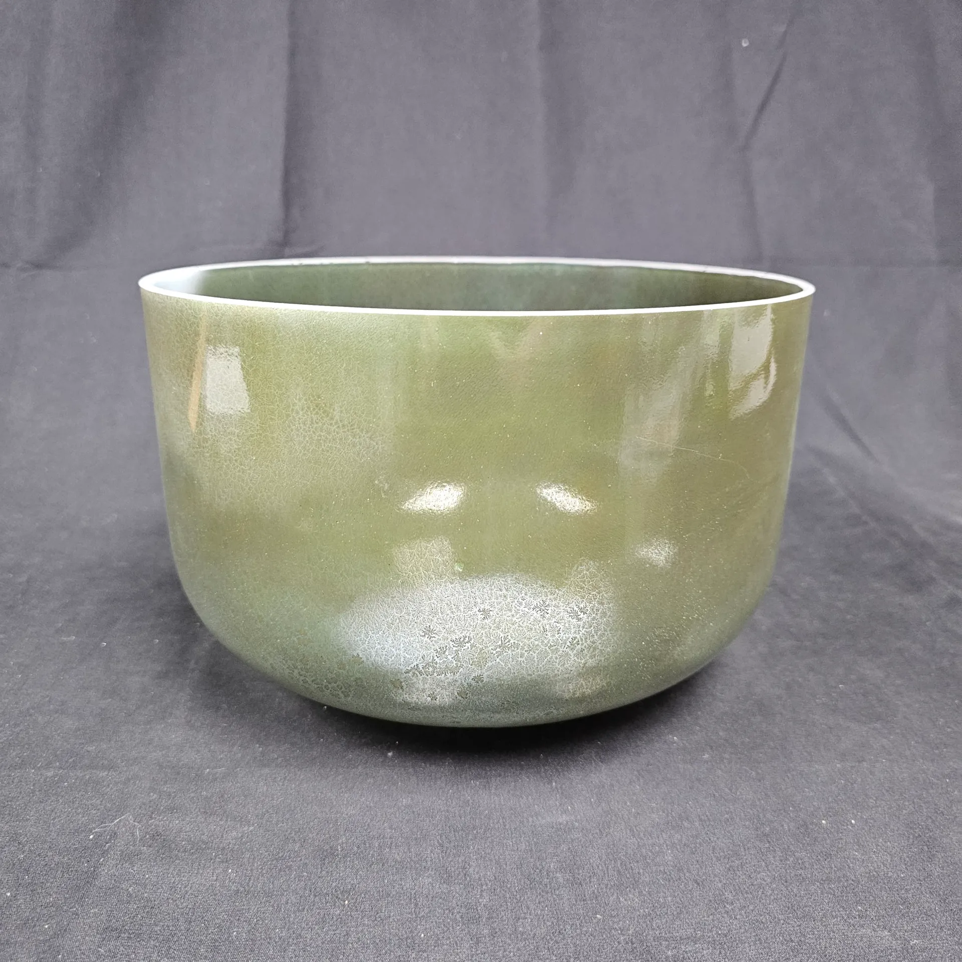 [3016] [#3016] 10" Moldavite Infused Quartz Crystal Singing Bowl | 3G-22 | 193 Hz