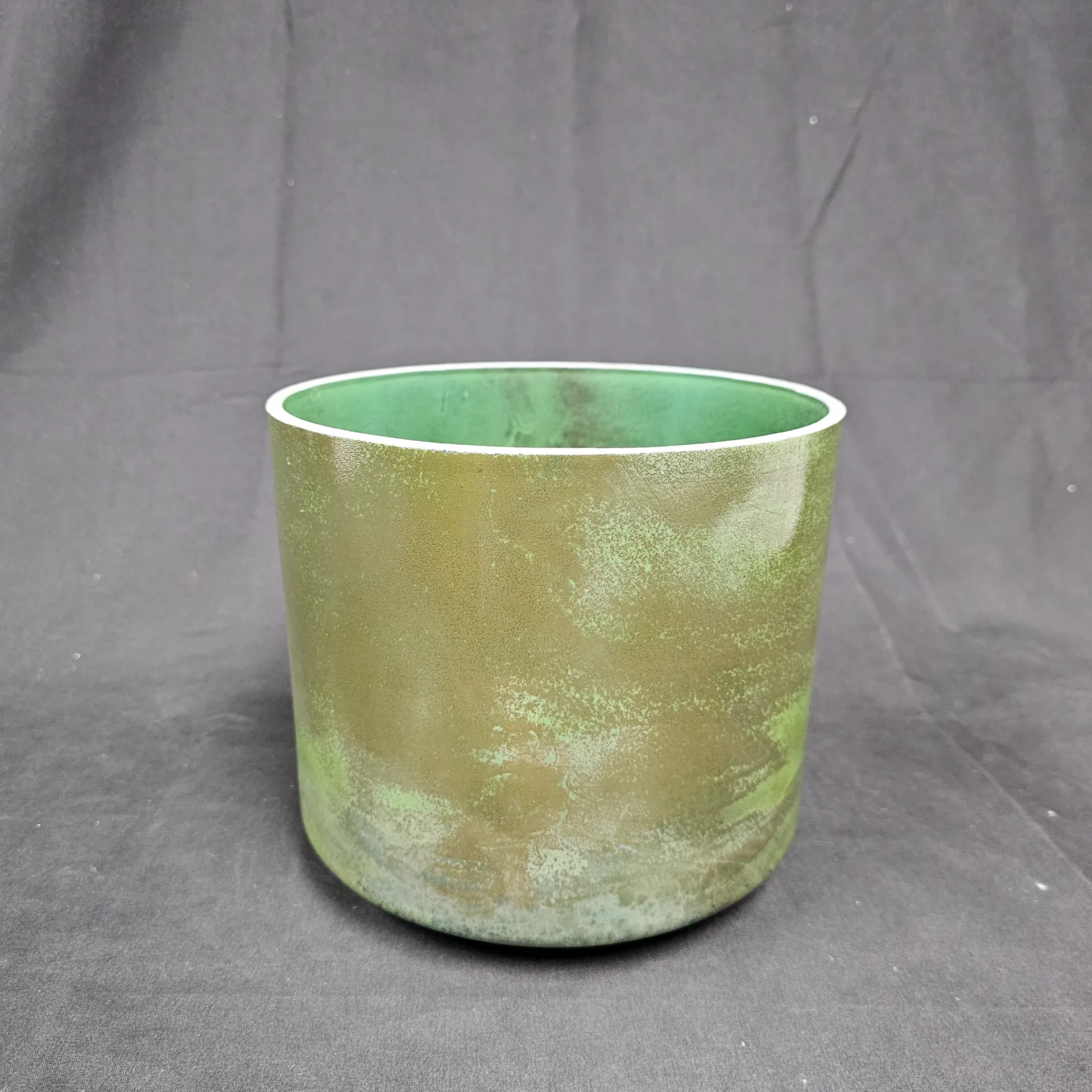 [3065] [#3065] 8" Moldavite Infused Quartz Crystal Singing Bowl | 4A+21 | 445 Hz