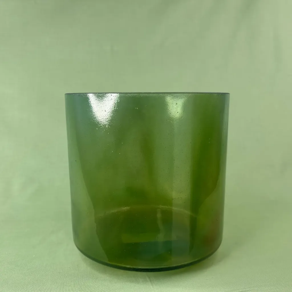 Tsavorite Quartz Crystal Singing Bowl | 7" F# Note | C=528 Tuning | #1239