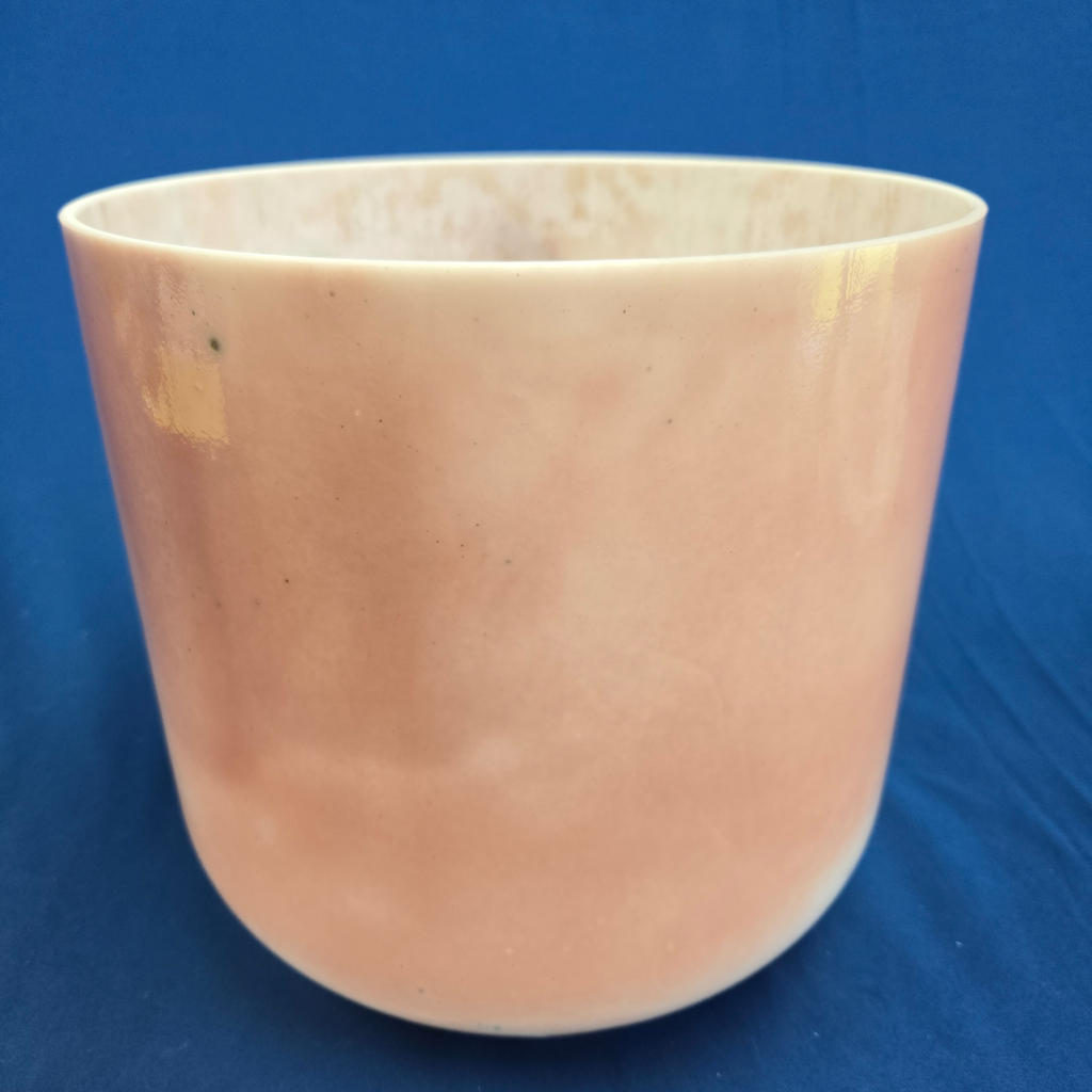 [4038] [#4038] Rose Quartz Infused Quartz Crystal Singing Bowl | 10" | 3F-3 | 174 Hz | Wabi-Sabi