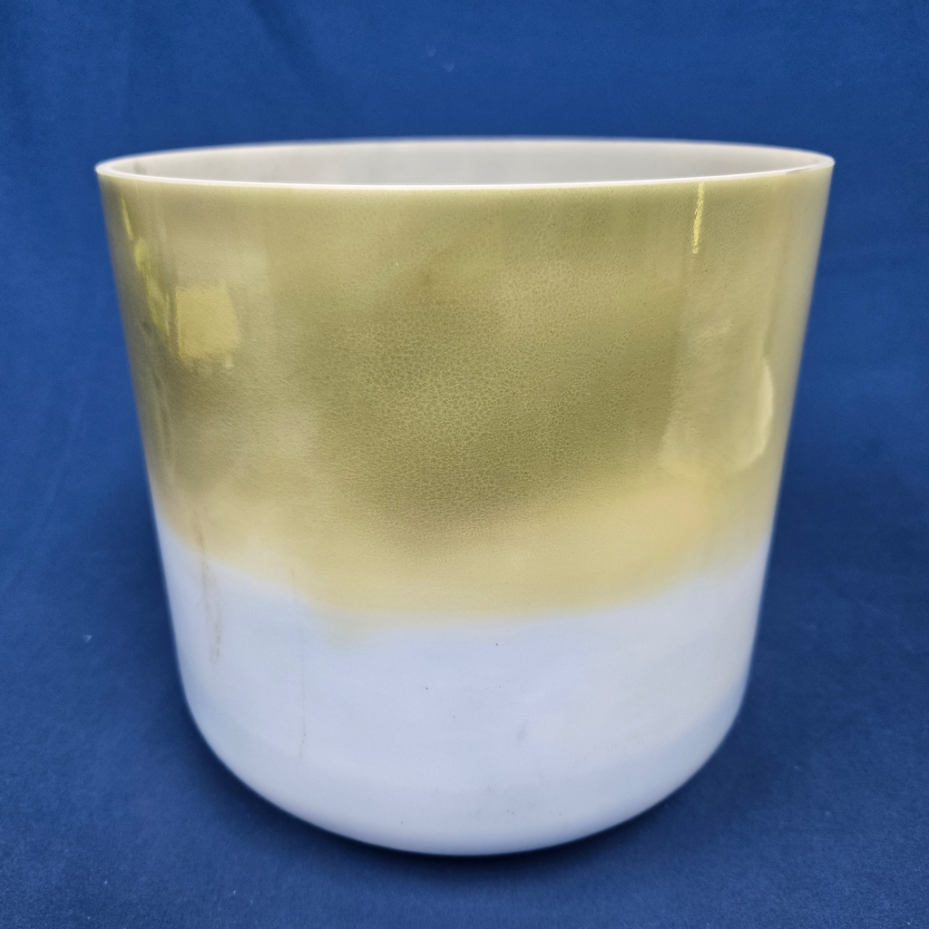 [4211] [#4211] 8" Spearmint & Blueberry Infused Quartz Crystal Singing Bowl | 4C#-18 | 274 Hz