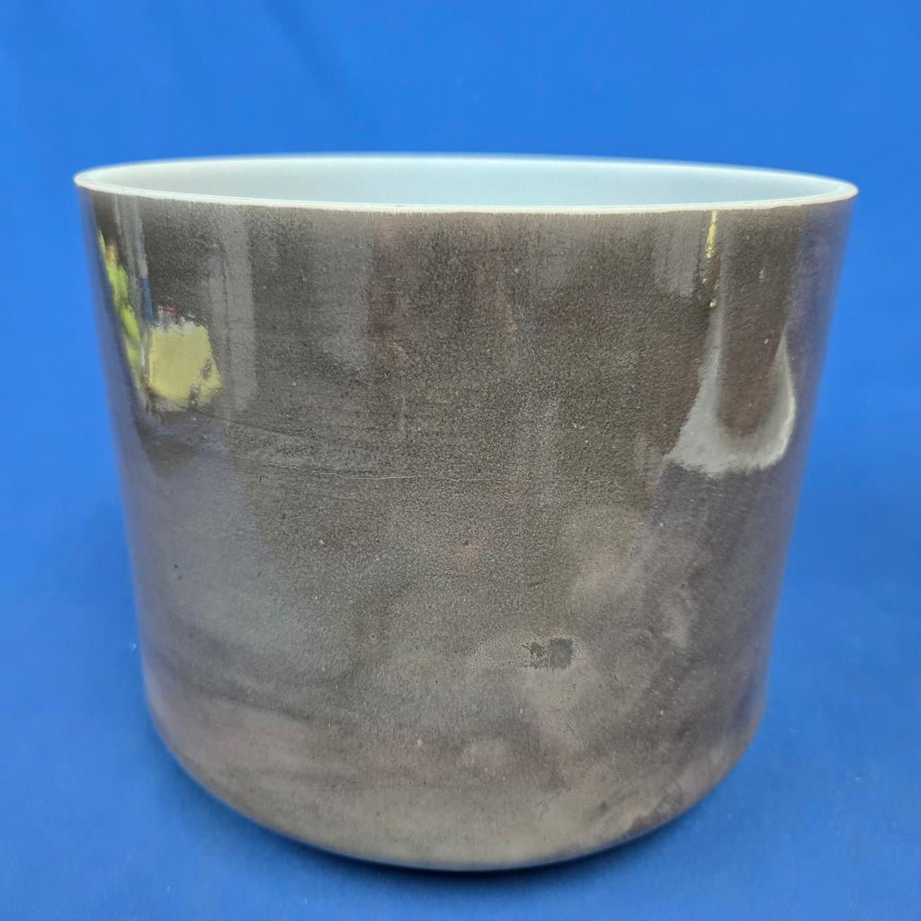 [4362] [#4362] Cacao Infused Quartz Crystal Singing Bowl | 9" | 4 E +10 | 331 Hz