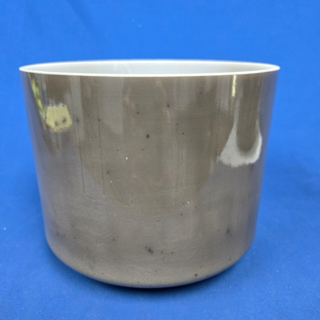 [#4383] 9" Trace Mineral Infused Quartz Crystal Singing Bowl | 4C#+8 | 278 Hz