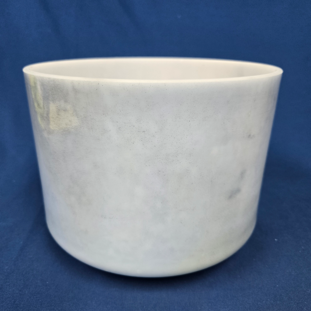 [#4392] Apatite Infused Quartz Crystal Singing Bowl | 9" | 4 G -19 | 387 Hz