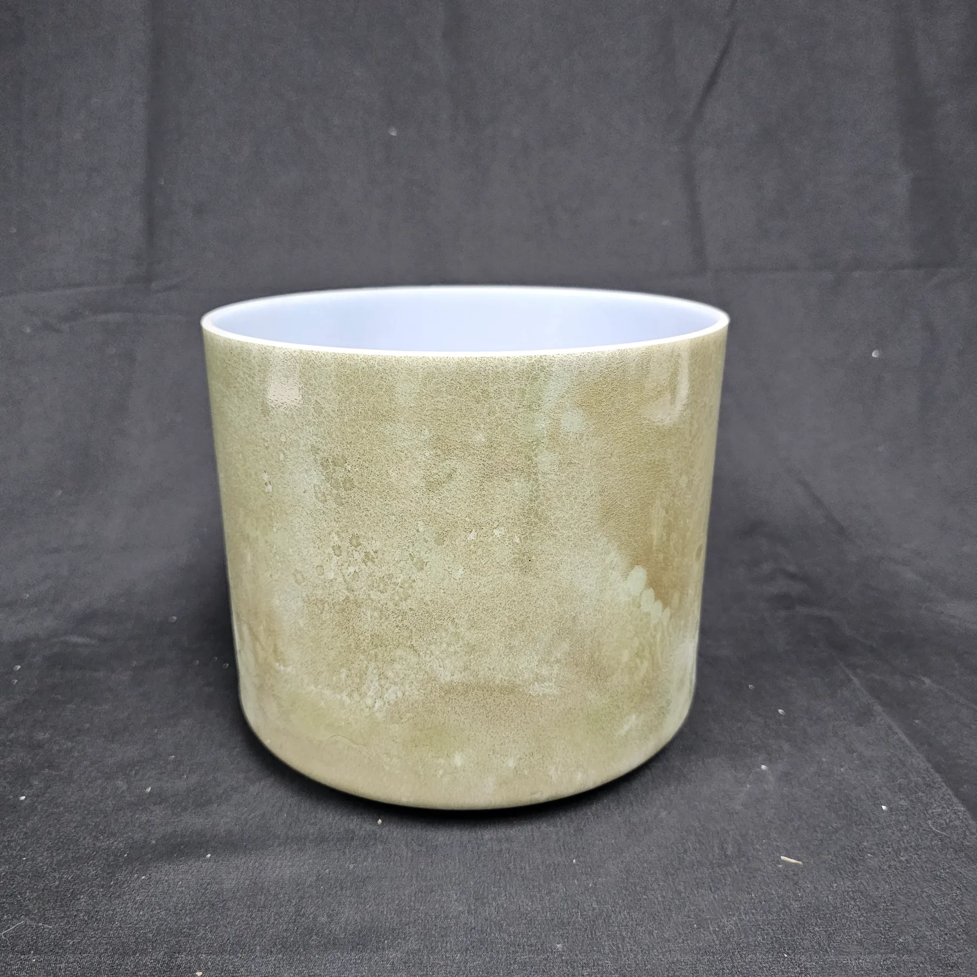 [#1668] 7" Dioptase Infused Quartz Crystal Singing Bowl | 4F+47 | 359 Hz
