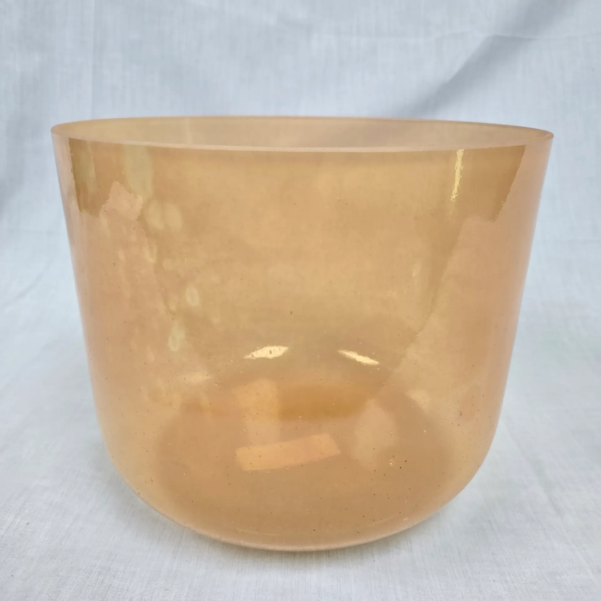 [4692] Orange Sapphire Infused Quartz Crystal Singing Bowl | 10" | 3E +11 | 166 Hz