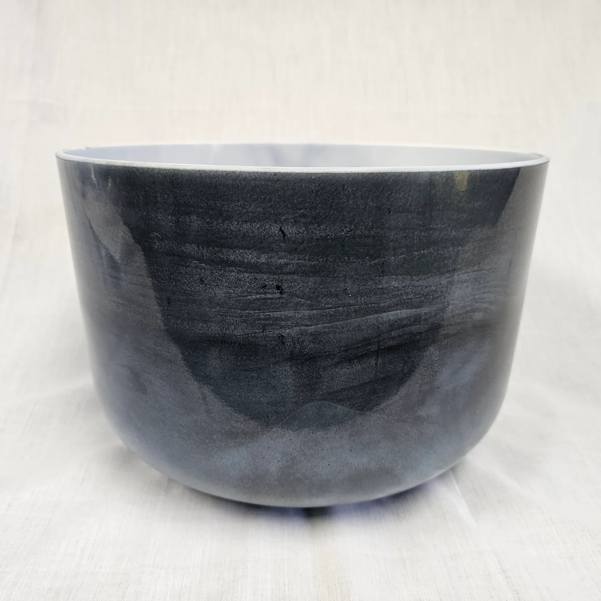 [#4785] Dumortierite Infused Quartz Crystal Singing Bowl | 12" | 3E +24 | 167Hz