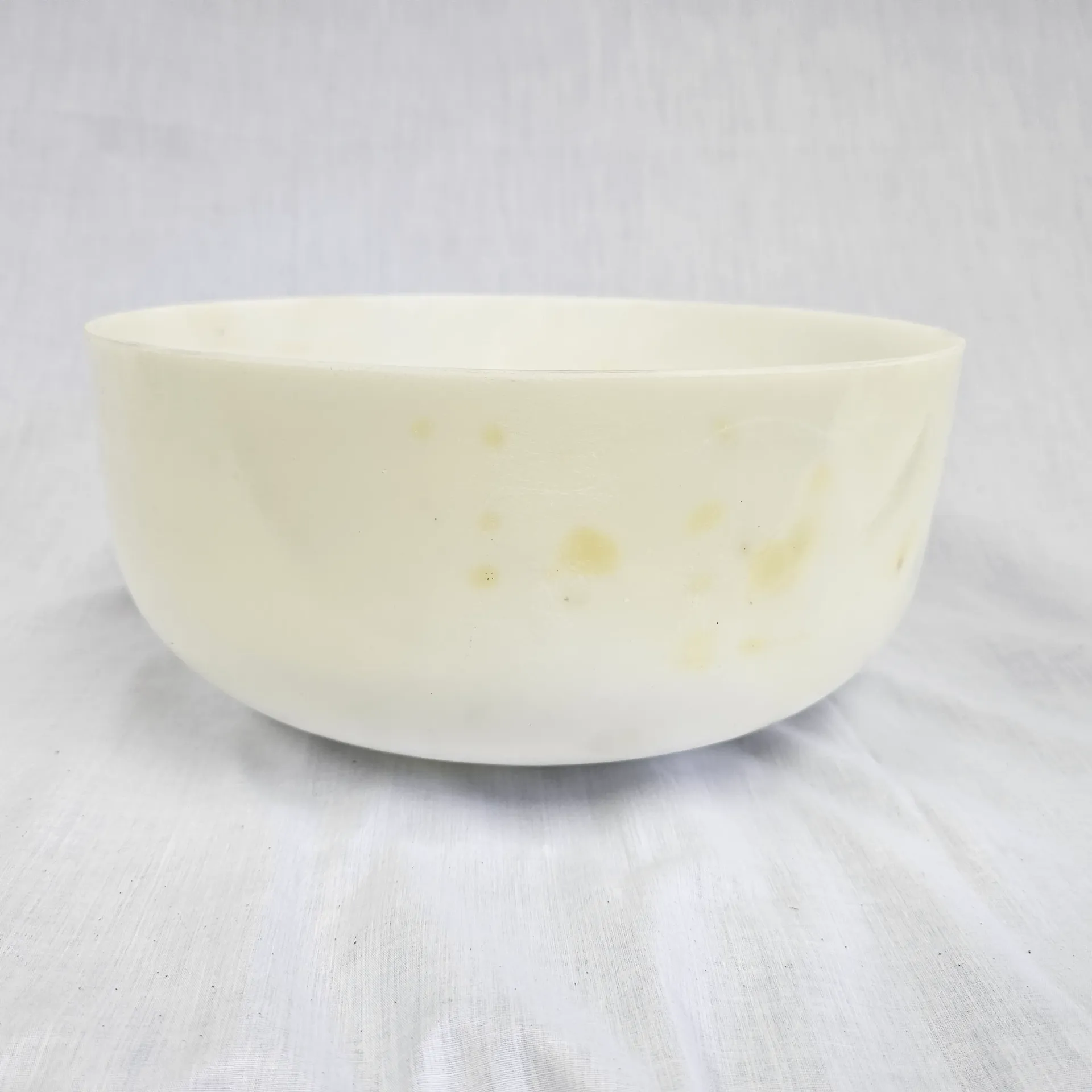 [#4798] Calcium Infused Quartz Crystal Singing Bowl | 12" | 3A -38 | 215 Hz