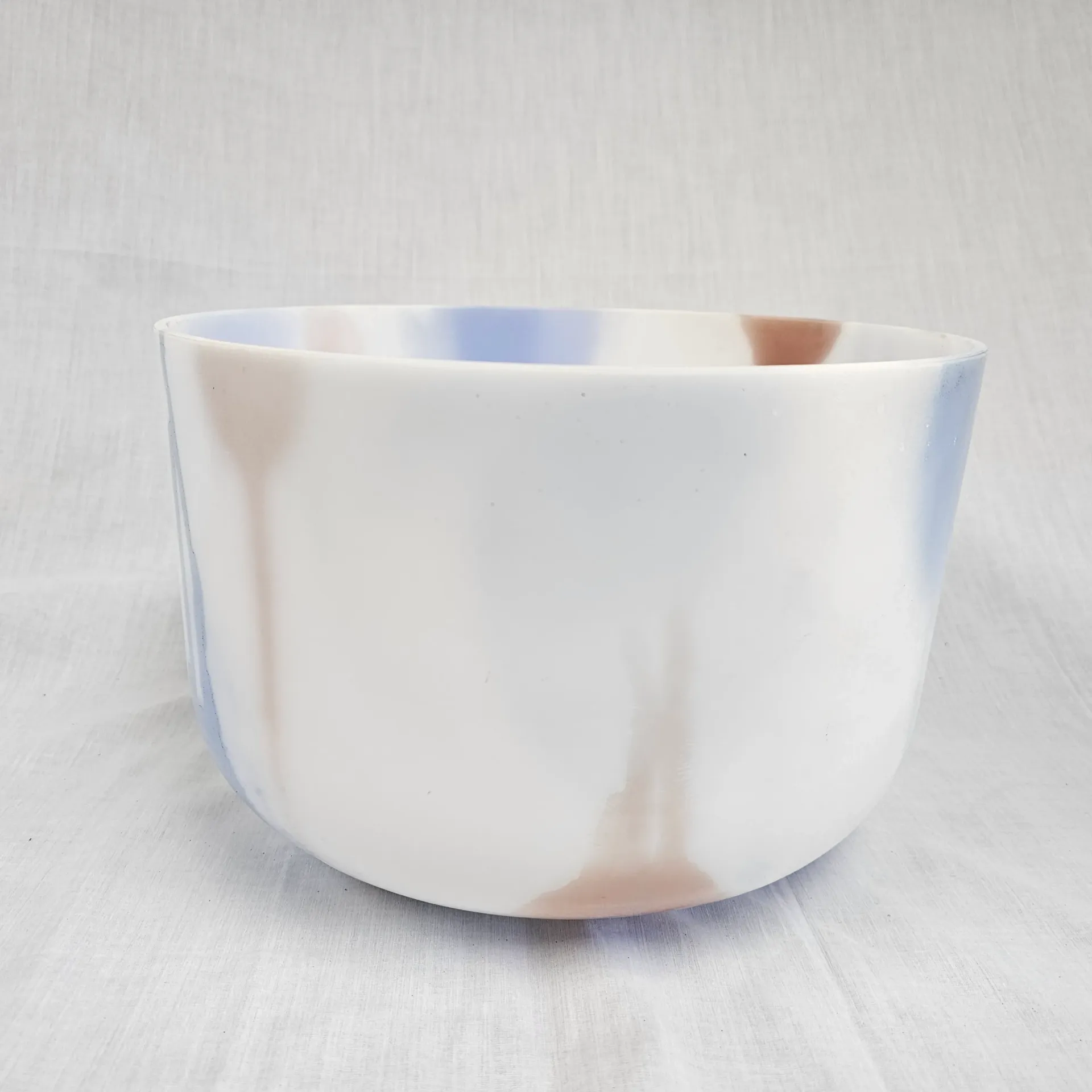 [#4806] Lepidolite Infused Quartz Crystal Singing Bowl | 12" | 3F#+24 | 187 Hz