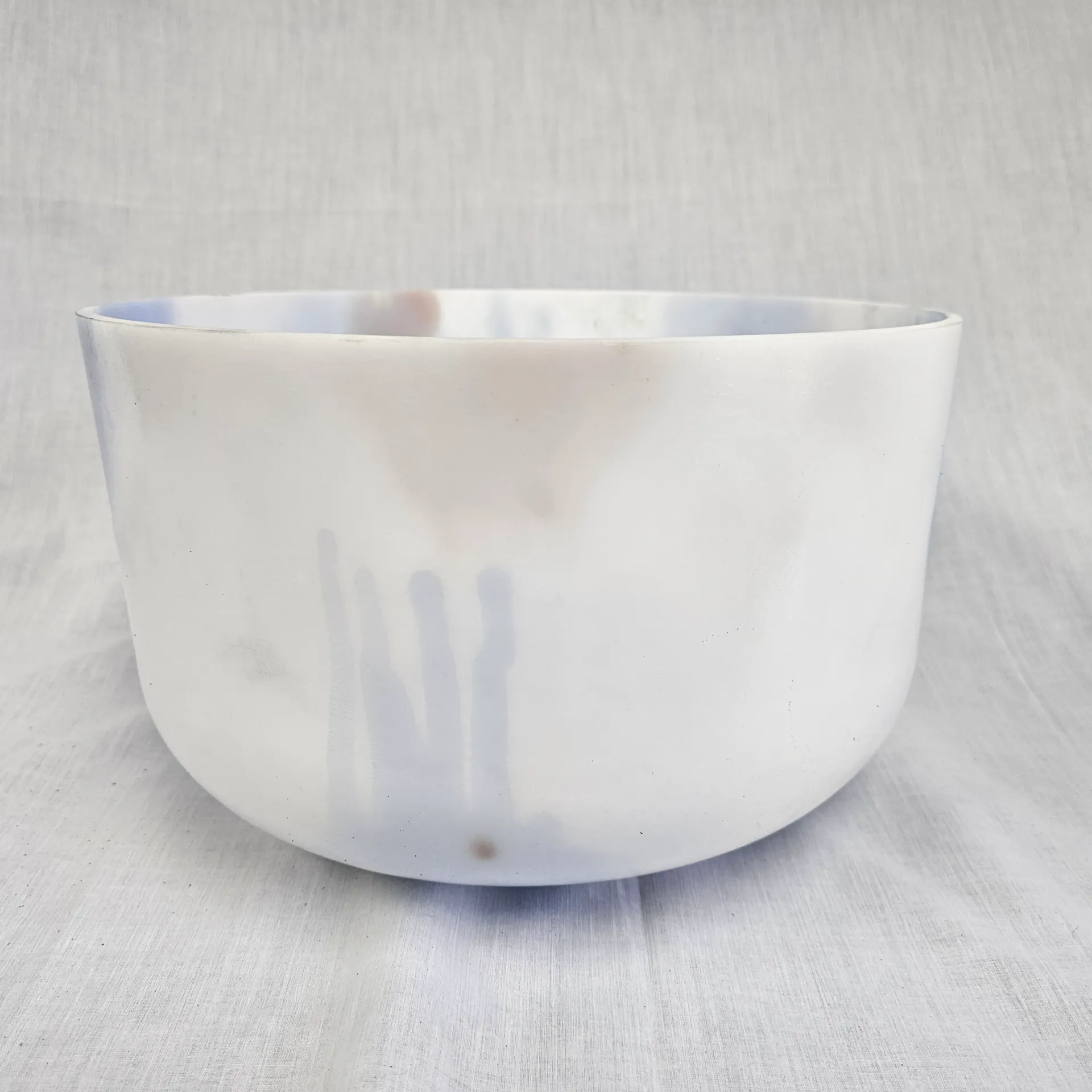 [#4807] Lepidolite Infused Quartz Crystal Singing Bowl | 12" | 3A+28 | 223 Hz