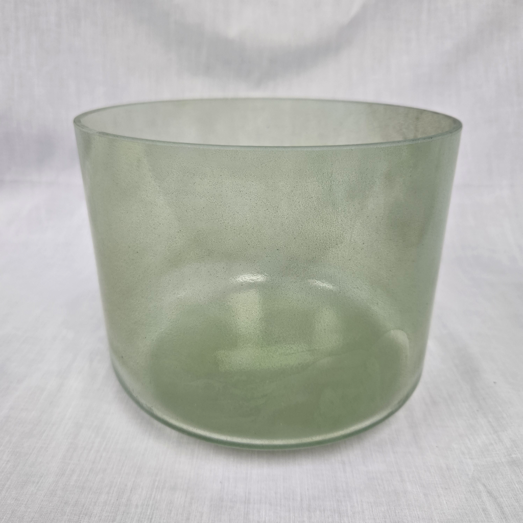 [4875] [#4875] 8" Green Amethyst Infused Quartz Crystal Singing Bowl | 4D#+46 | 319 Hz