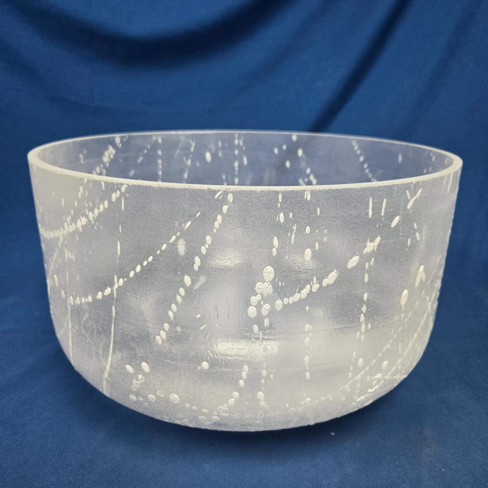 [#4996] 14" Apophyllite Infused Quartz Crystal Singing Bowl | 3G#-7 | 207 Hz