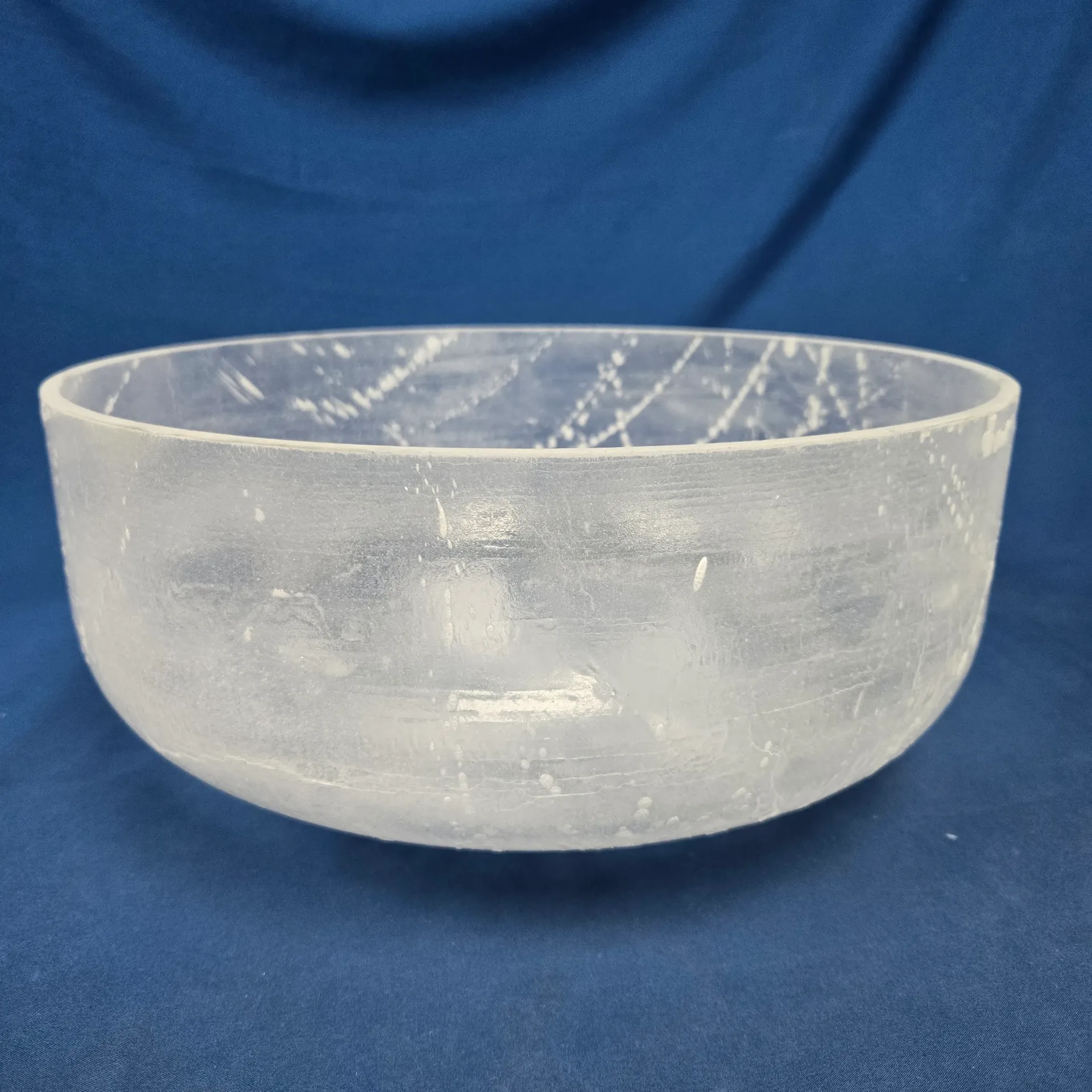 [#4997] 14" Apophyllite Infused Quartz Crystal Singing Bowl | 4C-29 | 257 Hz