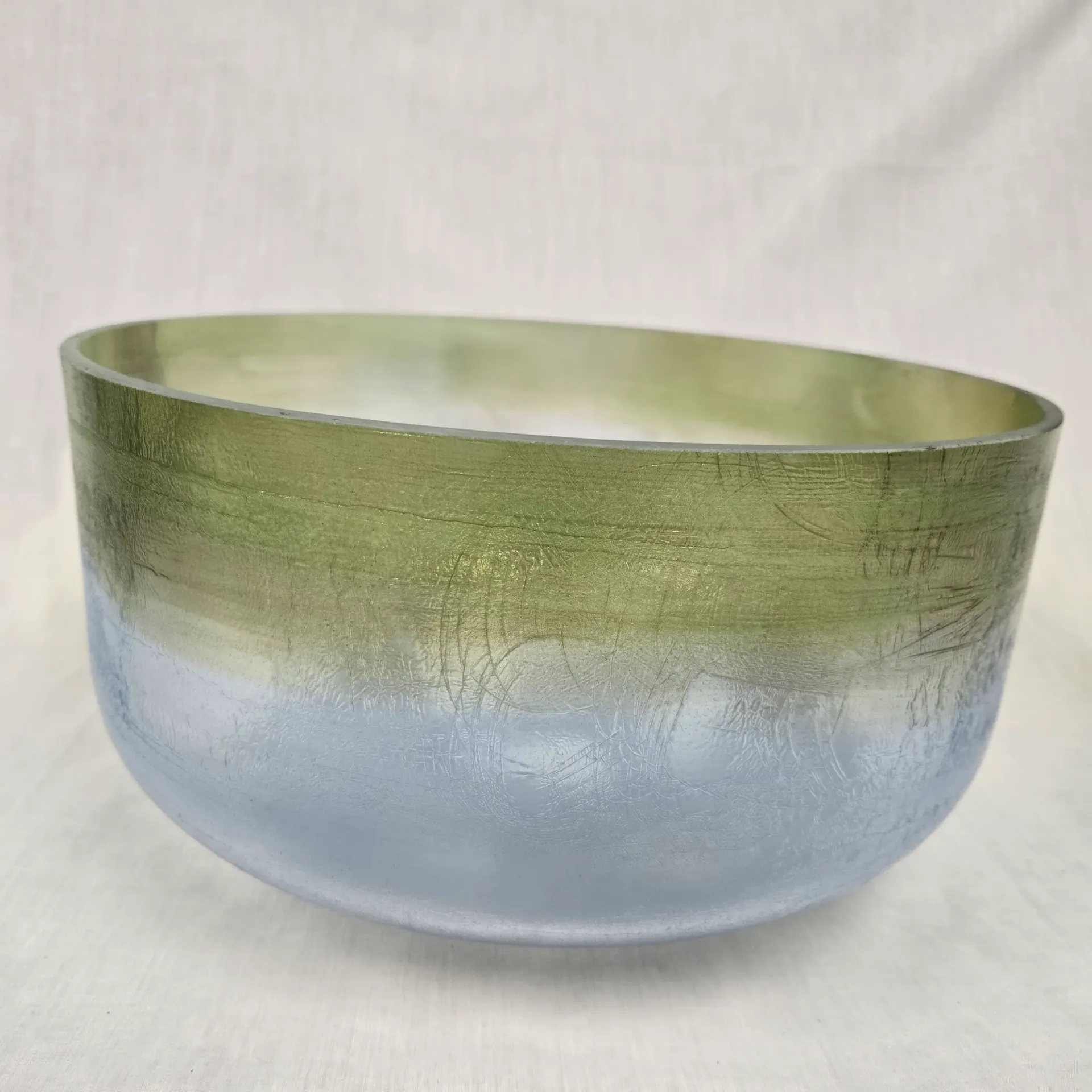 [#5000] 14" Spearmint & Blueberry Infused Quartz Crystal Singing Bowl | 3A-39 | 215 Hz