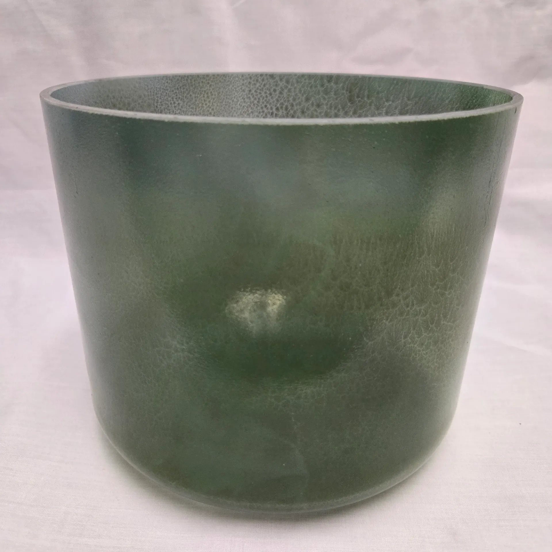 [#5346] 8" Moldavite Infused Quartz Crystal Singing Bowl 4D#+37 | 318 Hz