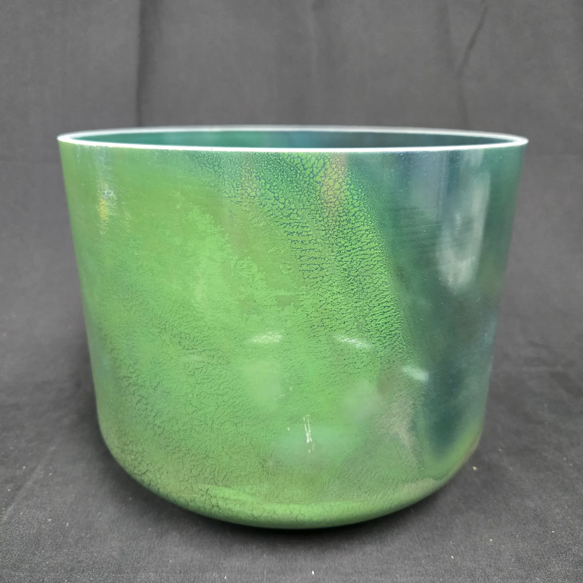 [#5526] 9" Moldavite Infused Quartz Crystal Singing Bowl | 4C#+26 | 281 Hz