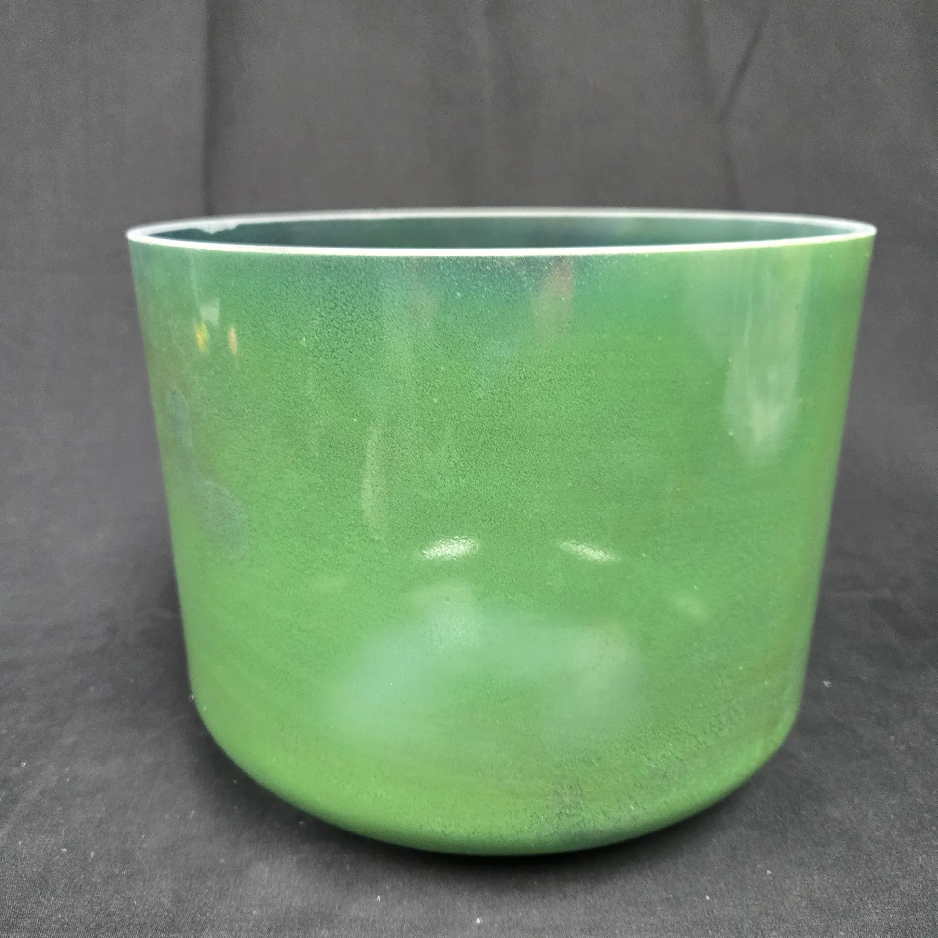 [#5532] 9" Moldavite Infused Quartz Crystal Singing Bowl | 4C#-20 | 274 Hz